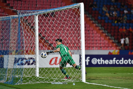 HLV Park Hang Seo: Tôi buồn, Bùi Tiến Dũng còn buồn hơn